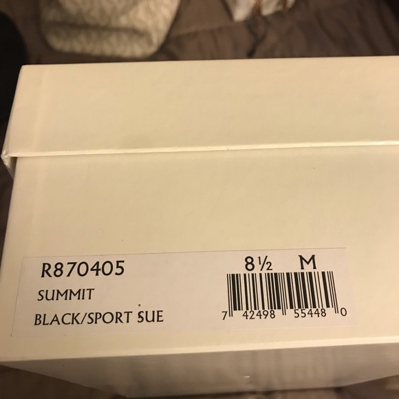 Shoe - Picture 5 of 5